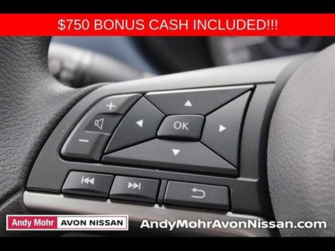 New 2025 Nissan Versa SV w/ Trunk Package FWD image 16