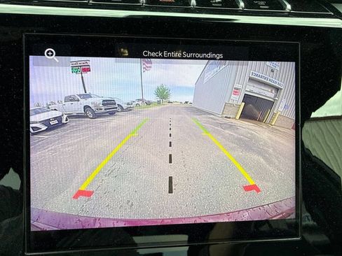 Used 2024 Jeep Grand Cherokee Altitude AWD/4WD image 19
