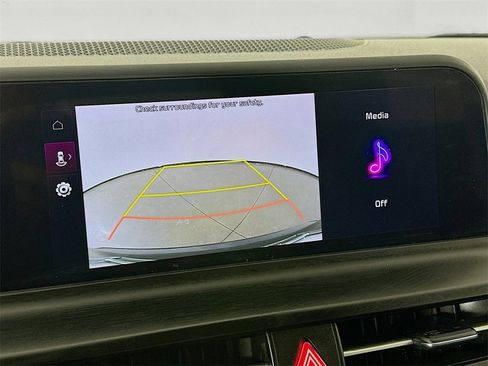 Certified 2024 Kia Seltos EX image 12