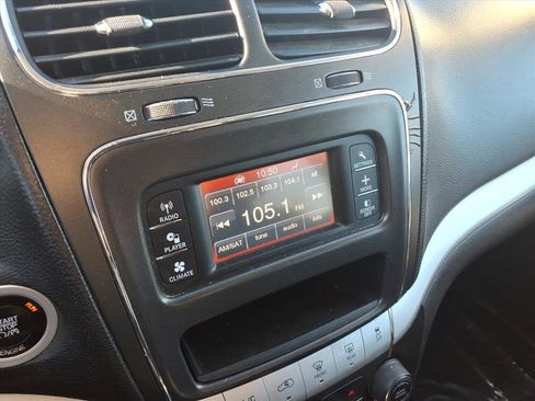 Used 2016 Dodge Journey SXT w/ Comfort/Convenience Group image 10