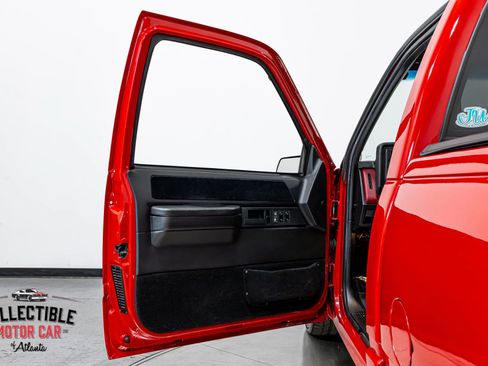 Used 1988 Chevrolet Silverado 1500 2WD Regular Cab image 65