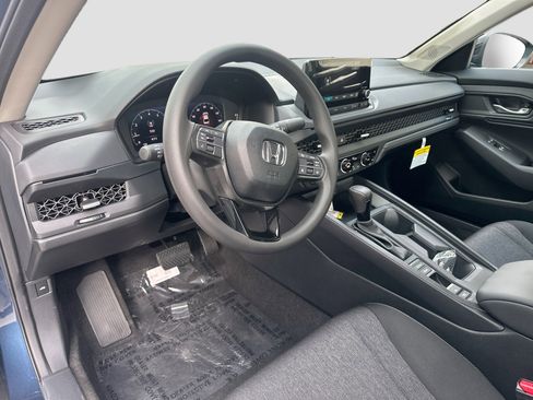 New 2025 Honda Accord SE image 7