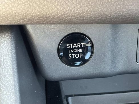 Certified 2026 Nissan Rogue SV image 30