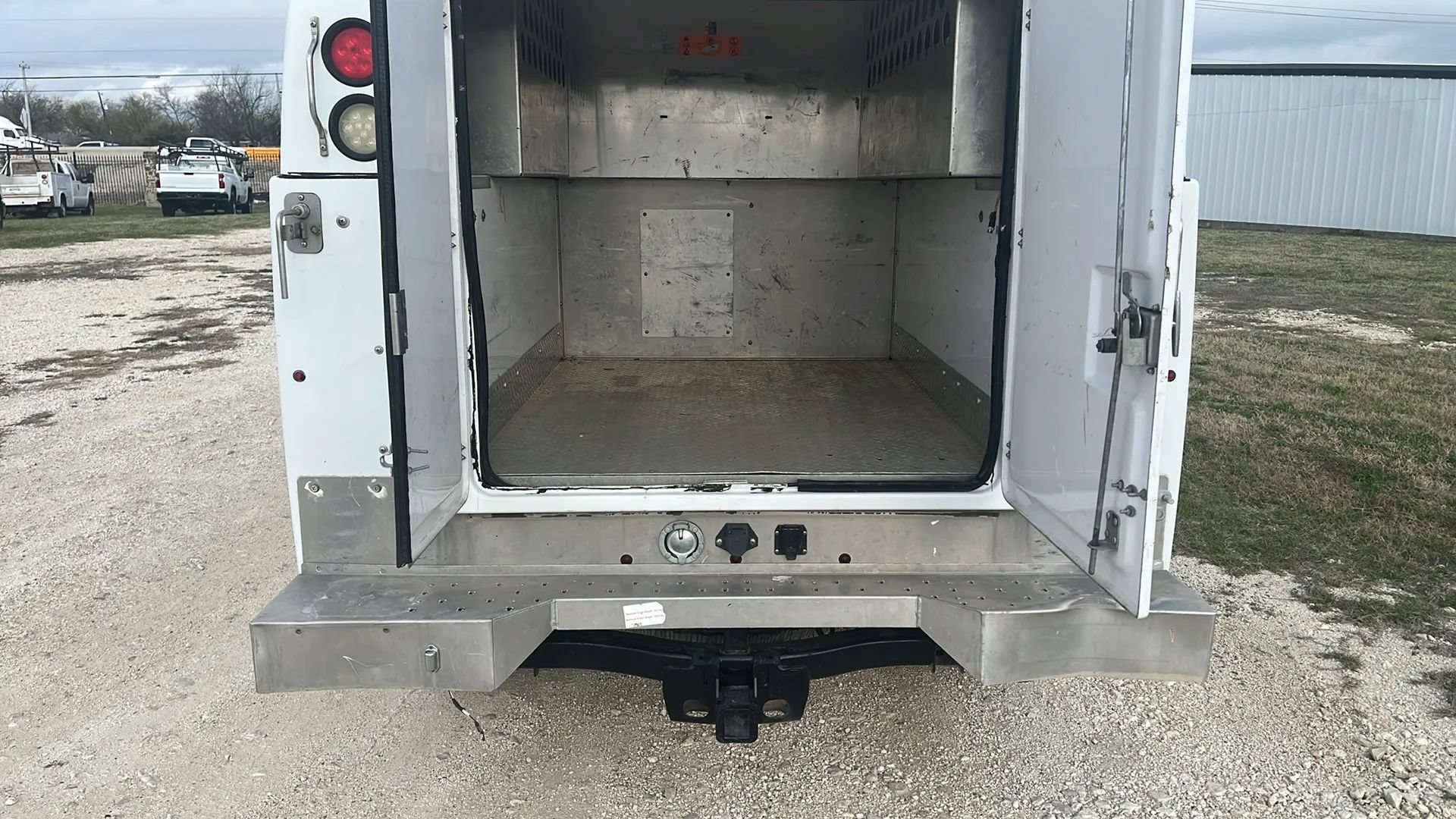 Used 2012 Chevrolet Silverado 2500 W/T RWD image 4