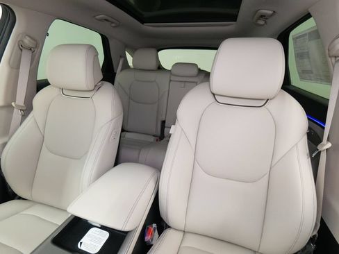 New 2026 Genesis GV70 2.5T Select AWD/4WD image 14