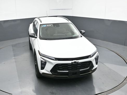 Used 2025 Chevrolet Trax ACTIV w/ Driver Confidence Package image 51