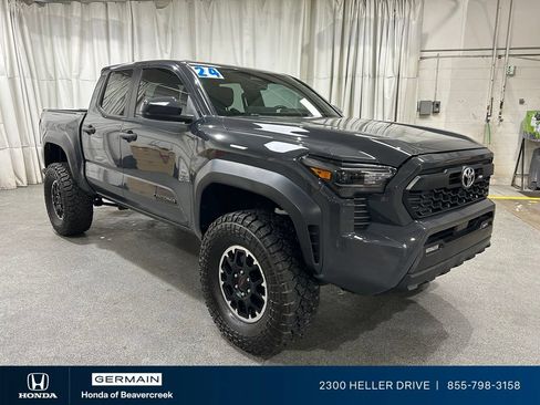 Used 2024 Toyota Tacoma TRD Off-Road AWD/4WD image 2