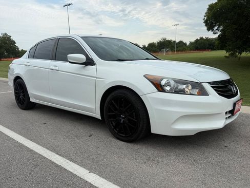 Used 2012 Honda Accord LX image 1