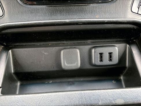 Used 2017 Chevrolet Tahoe Premier image 34