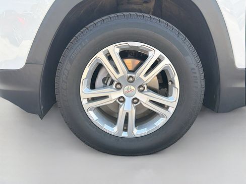 Used 2020 GMC Terrain SLE image 39