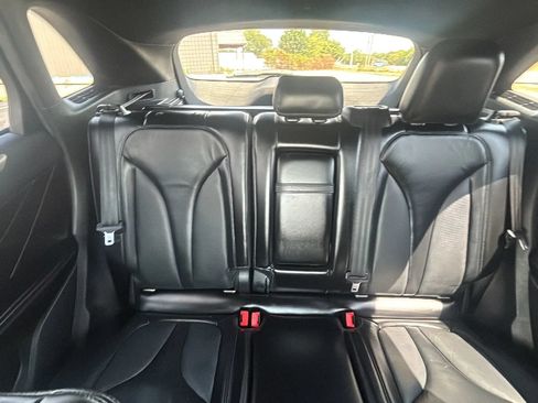 Used 2018 Lincoln MKC Select w/ Select Plus Package AWD/4WD image 27