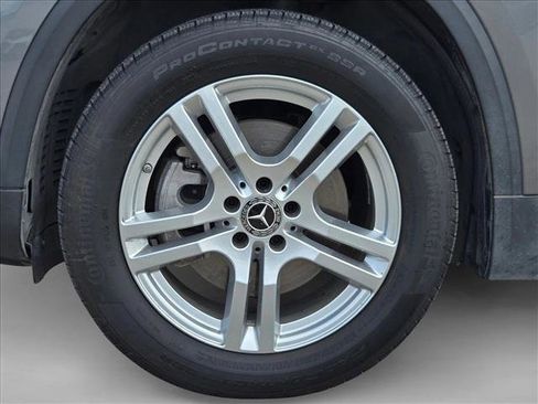 Used 2021 Mercedes-Benz GLA 250 4MATIC image 21