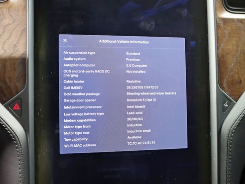 Used 2018 Tesla Model X 75D image 24