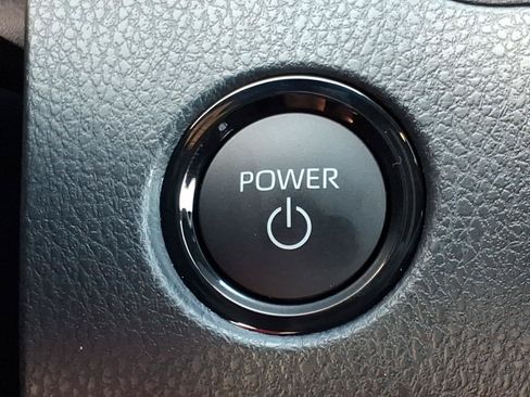 Used 2026 Toyota Camry SE FWD image 24