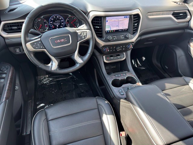 Certified 2023 GMC Acadia Denali w/ Denali Ultimate Package AWD/4WD image 13