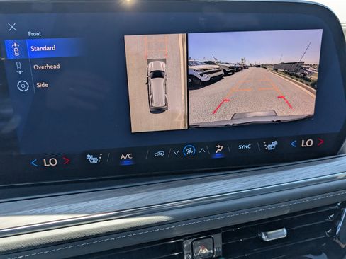 New 2026 Chevrolet Tahoe Z71 w/ Sun And Tow Package AWD/4WD image 27
