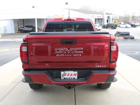 Used 2025 GMC Canyon AT4 w/ Technology Plus Package AWD/4WD image 5