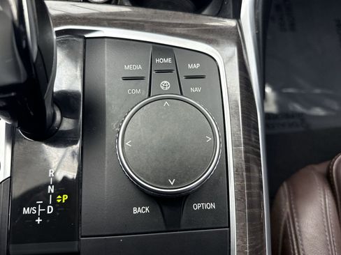 Used 2019 BMW 330i Sedan w/ Premium Package image 27