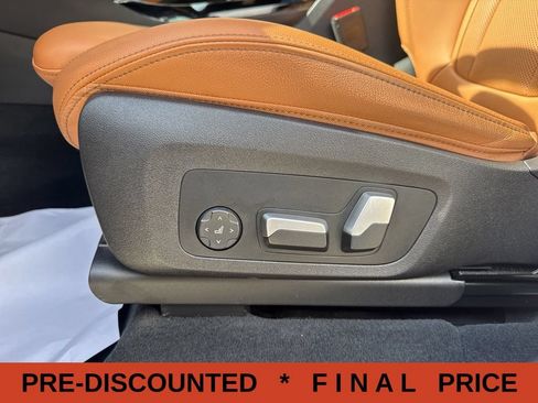Used 2023 BMW X3 xDrive30i w/ Premium Package AWD/4WD image 23
