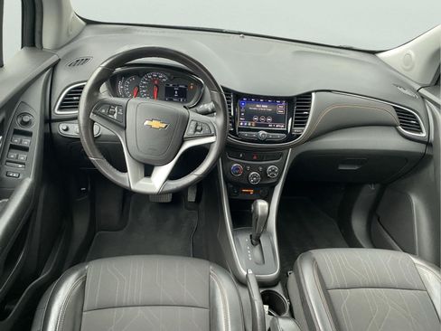 Certified 2022 Chevrolet Trax LT w/ Driver Confidence Package AWD/4WD image 21