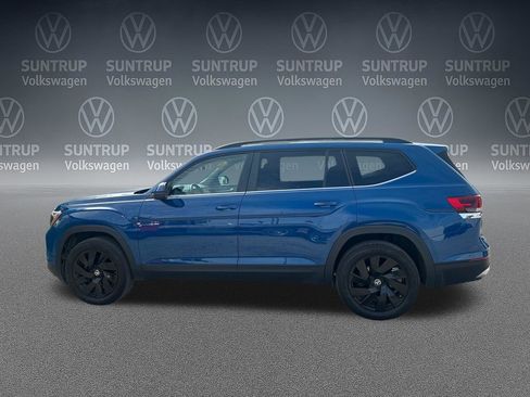 Used 2025 Volkswagen Atlas SE w/ Panoramic Sunroof Package FWD image 38
