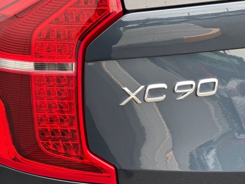 Used 2024 Volvo XC90 T8 Plus image 34