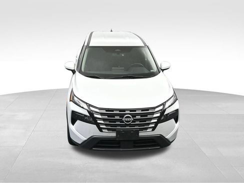Used 2024 Nissan Rogue SV FWD image 24