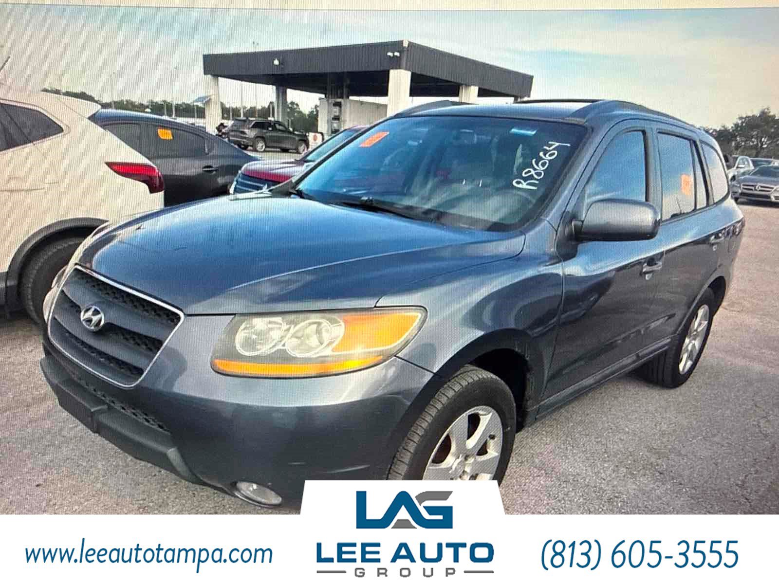 Used 2009 Hyundai Santa Fe SE FWD image 1