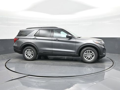 New 2026 Ford Explorer Active w/ Active Comfort Package image 16