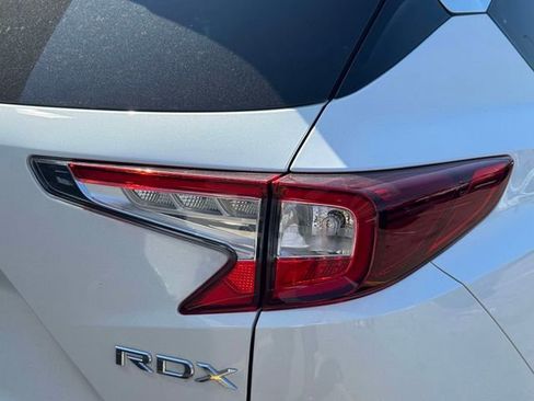 Used 2023 Acura RDX AWD w/ Advance Package image 13
