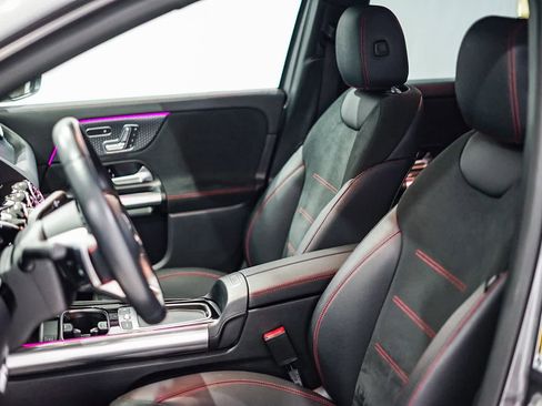 Used 2025 Mercedes-Benz GLA 250 image 16