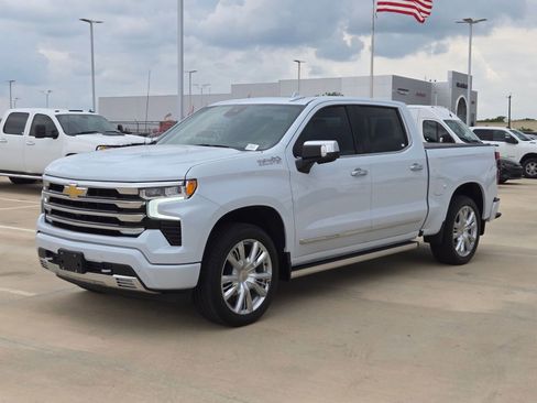 Used 2026 Chevrolet Silverado 1500 High Country image 7