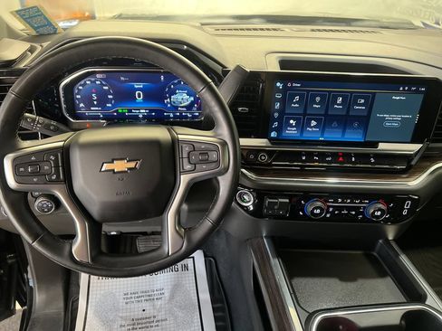 Used 2024 Chevrolet Silverado 2500 LT w/ All Star Edition AWD/4WD image 27