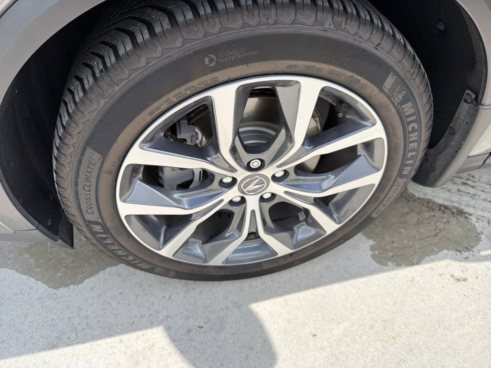 Used 2023 Acura MDX w/ Technology Package FWD image 10