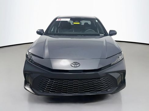 Used 2026 Toyota Camry SE FWD image 2