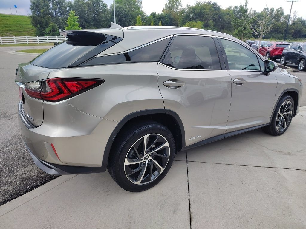 Used 2019 Lexus RX 450h AWD w/ Luxury Package image 5
