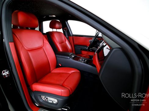 Used 2019 Rolls-Royce Ghost RWD image 28