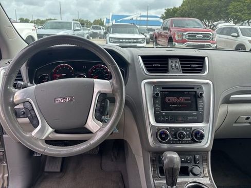 Used 2014 GMC Acadia SLT FWD image 11