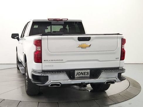 Used 2025 Chevrolet Silverado 1500 LT AWD/4WD image 6