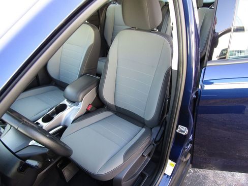 Used 2016 Ford C-MAX SE image 30