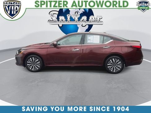 Used 2023 Nissan Altima 2.5 SV AWD/4WD image 6