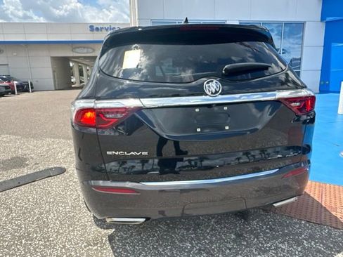 Used 2023 Buick Enclave Essence FWD image 40