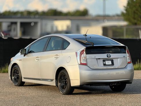 Used 2014 Toyota Prius Three FWD image 10