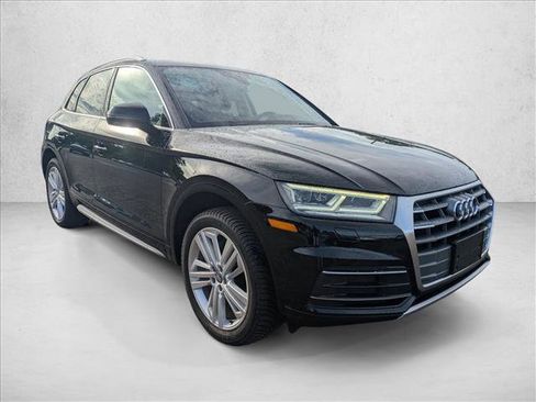 Used 2019 Audi Q5 2.0T Premium Plus w/ Premium Plus Package AWD/4WD image 3