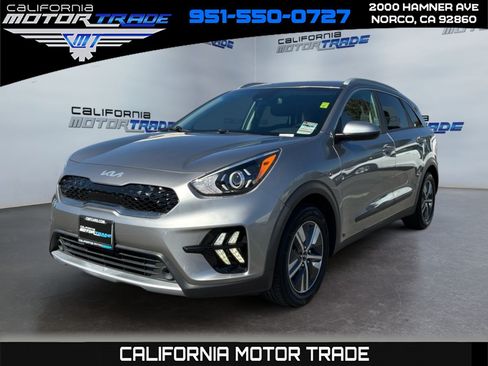 Used 2022 Kia Niro LXS FWD image 1
