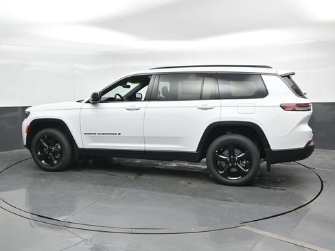 New 2026 Jeep Grand Cherokee L Limited AWD/4WD image 8