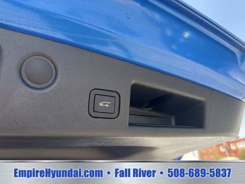 Used 2024 Chevrolet Equinox LT AWD/4WD image 8