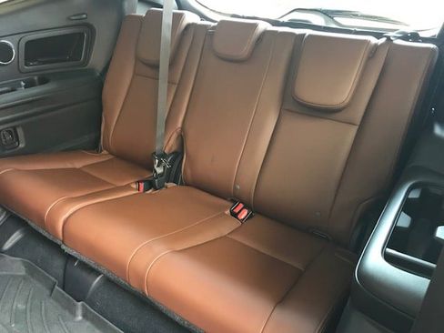 Used 2020 Subaru Ascent Touring w/ Popular Package #2A AWD/4WD image 8