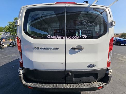 Used 2018 Ford Transit 250 130 Low Roof w/ Exterior Upgrade Package RWD image 10