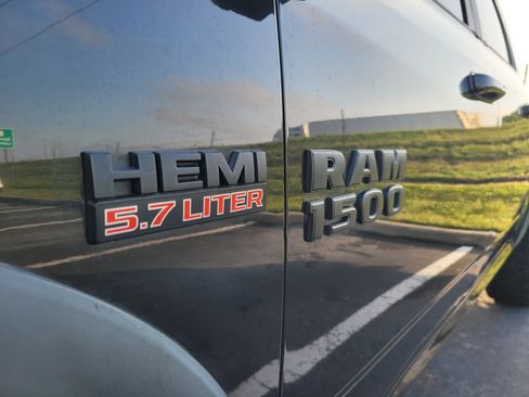 Used 2017 RAM 1500 Rebel w/ Luxury Group image 9